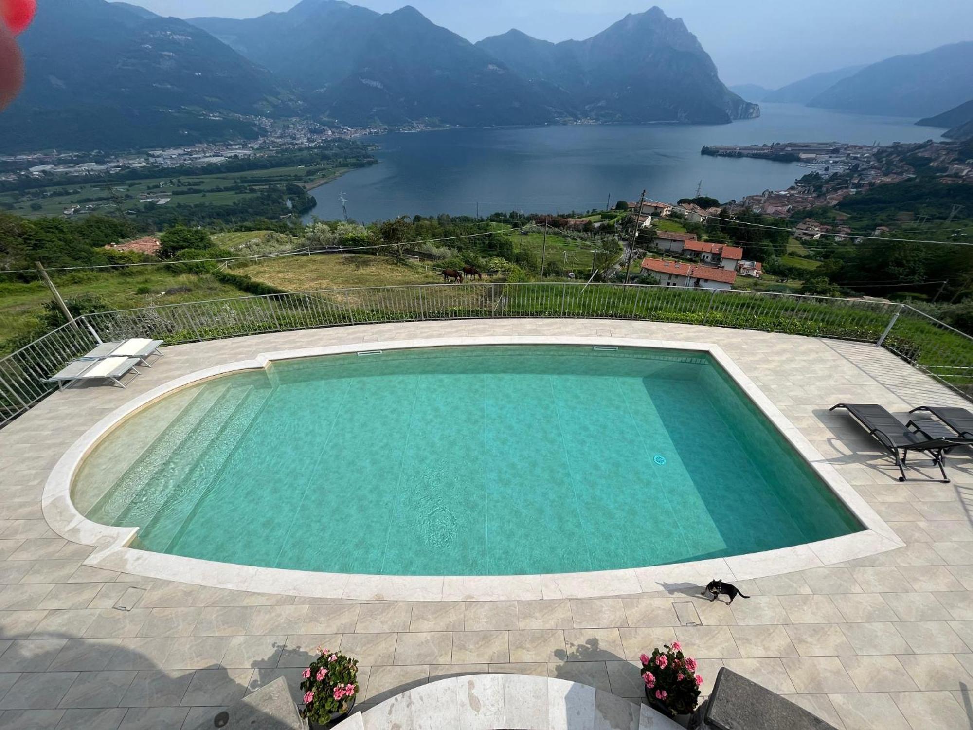 Il Bacio Del Sole Apartment โลเวเร ภายนอก รูปภาพ